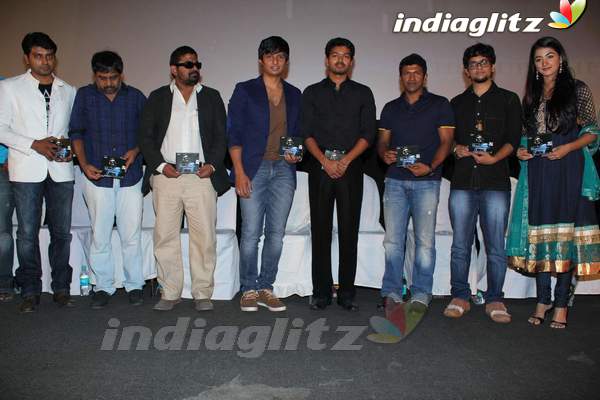 Vijay - Puneet Unveil 'Mugamoodi' Audio